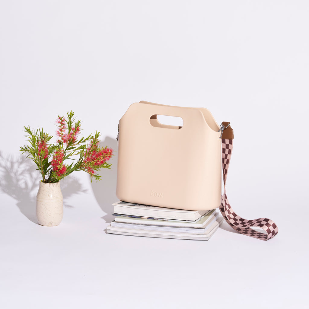 Bow Sculptural Tote - Smoke